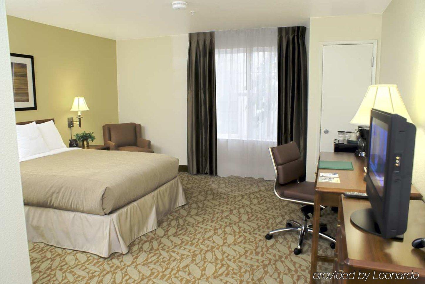 Homewood Suites By Hilton Newark Fremont Room photo